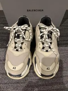 Item thumbnail for item 2cf3a2da-bdb9-4474-989b-9c535e216cf6