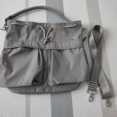 グローバルワーク 撥水軽量2wayバッグ　巾着 ショルダー
