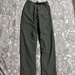 キッズ長ズボンオリーブグリーン140