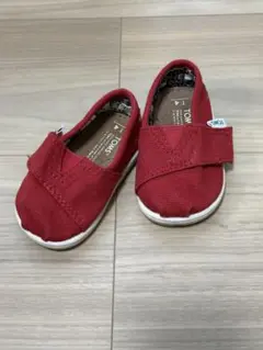 TOMS スリッポン T4 11cm 赤