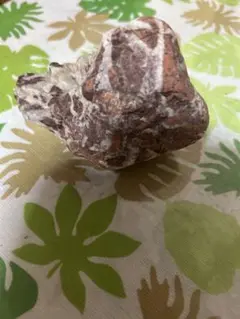 天然石 赤褐色模様の置物