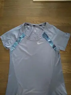 美品‼️Nike DRI-FIT トップス グレーS✨