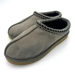 Item thumbnail for item 0ea9f93c-65fa-4893-851d-46dcff3fdb6f