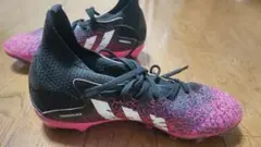 サッカー用スパイク黒×ピンク21.5㎝