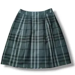 【BURBERRY LONDON】スカート　シルク100％　チェック柄　38