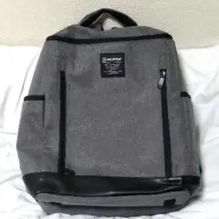 イスがついてるリュック　グレー　HKHPAH COLLECION　お値下げ可