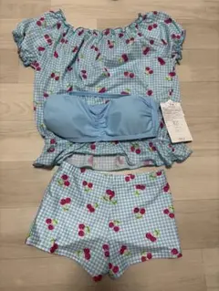 新品タグ付き☆水着☆160サイズ