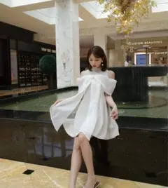 新品ミストレアス　Sheer Big Ribbon Mini Dress