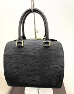 美品ルイヴィトン エピ ポンヌフ レザー ハンド バッグ ゴールド金具 ブラック