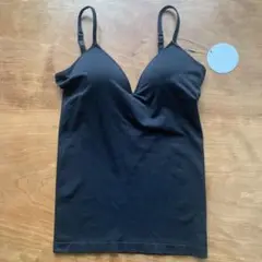 cohan シームレスバックシャンブラキャミ