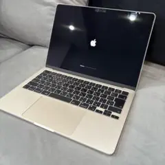 MacBook Air M2 13.6インチ