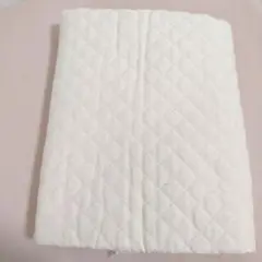 無地 生成りキルティング生地