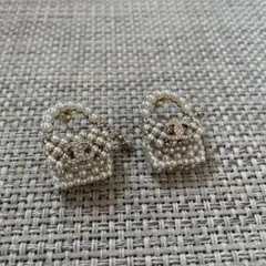 ピアス