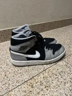 NIKE JORDAN1 MID エアジョーダン1 ミッド