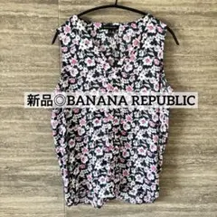 新品BANANA REPUBLIC 花柄ノースリーブ　ネイビーMフラワープリント