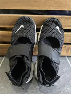 Nike エアリフト