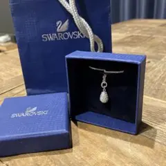 SWAROVSKI のペンダント(ネックレス)