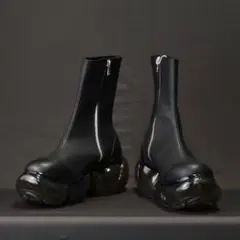 Item thumbnail for item 01340a51-4c94-4644-9ba6-07efb4d1435b