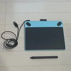 Wacom ペンタブレット 本体 青