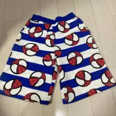 美品◯USJ スパイダーマン　ハーフパンツ◯130cm