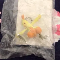 ワカシャモ　キーチェーン　ポケモン