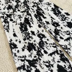 美品♥︎コーナーズ♥ワイドイージーパンツ【M】 モノトーン総柄　ゴム　ウェーブ生地