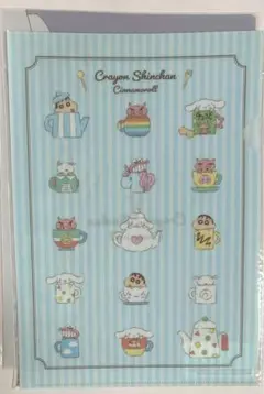 クレヨンしんちゃん×シナモンロール　クリアファイル　カップ　シンプル　２枚　新品