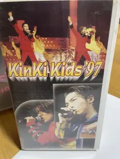 KinKi KidsVHSセット KinKi Kids CDセット 硝子の少年 •Aalbum おまけ付き - メルカリ