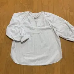 刺繍ブラウス