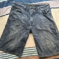 Levi’s Silver Tab デニムハーフパンツ