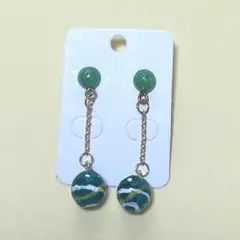 ヨーヨー風ピアス