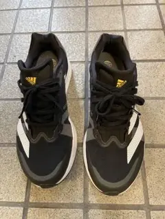 adidas adizero ランニングシューズ ブラック/ホワイト
