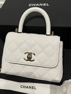 【桜餅風カラーが可愛い】限定色★CHANEL★ココハンドル14.5cm 新サイズ】CHANEL ココハンドル ミニ 14.5cm (CHANEL