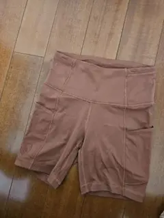 ルルレモン Fast and Free ハイウエスト ショートパンツ サイズ2