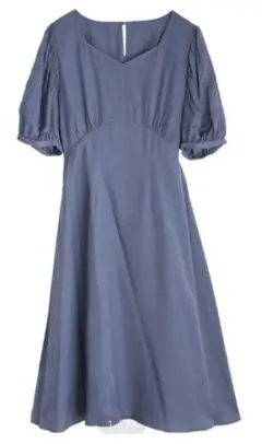 axes femme POETIQUE ゆったりパフ袖ワンピース