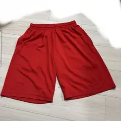 赤 ハーフパンツ Mサイズ