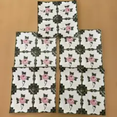 フェリシモ　壁紙シール　バラ　レトロ
