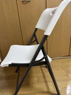 折りたたみ椅子
