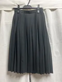 DAKS ブラック　プリーツスカート　38