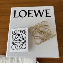ロエベ アナグラムブローチ ゴールド