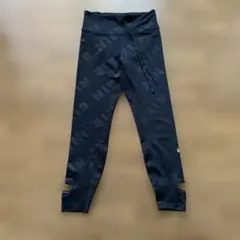 NIKE レギンス　タイツ