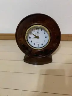 置き時計　木製　レトロ感
