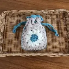 グラニースクエア ポーチ ハンドメイド
