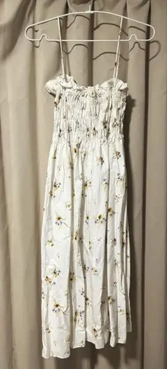 【フラワープリント ロングワンピース】
