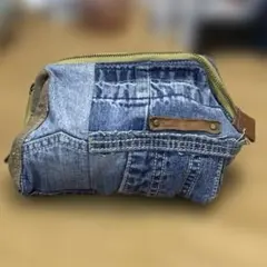 Item thumbnail for item 7dda6db3-e86a-41ef-af40-5f42312bde1e