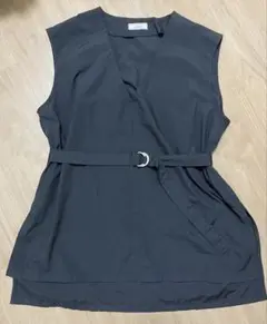 〜7/末SALE!!【Linoluce】ベルト付きジレ　Mサイズ*:..。♡*゜