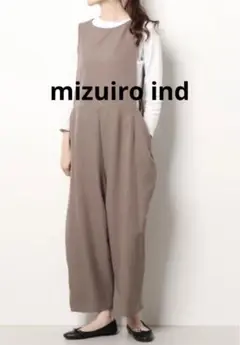 未使用級✨mizuiroind クルーネックオールインワン　24SS 紺 未使用級✨mizuiroind クルーネックオールインワン 24SS 紺