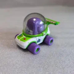 カーズトミカ バズライトイヤー