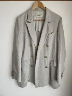 美品⭐️22SS カレンソロジー リネン ダブルジャケット 金釦 黒 美品⭐️22SS カレンソロジー リネン ダブルジャケット 金釦 黒