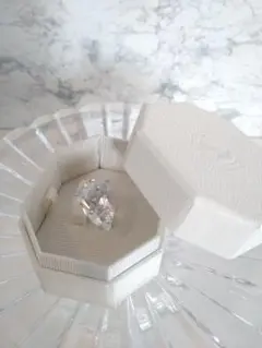 SWAROVSKI　イヤーカフ　クリップイヤリング